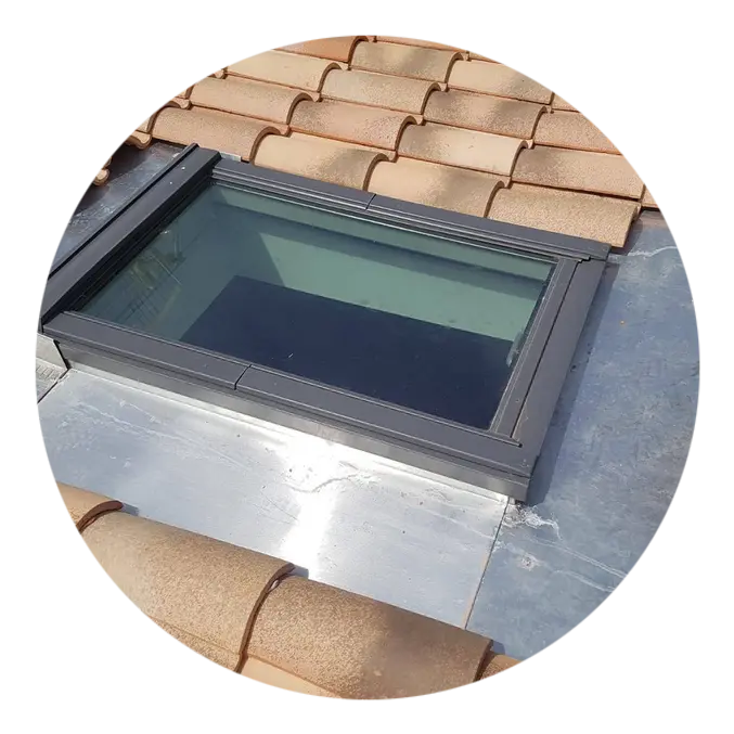 Installation de vélux Angoulême & Royan Charente et Charente-Maritime